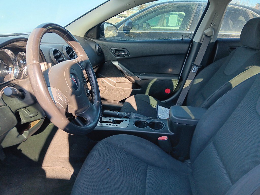 Used 2009 Pontiac G6 GT image 6