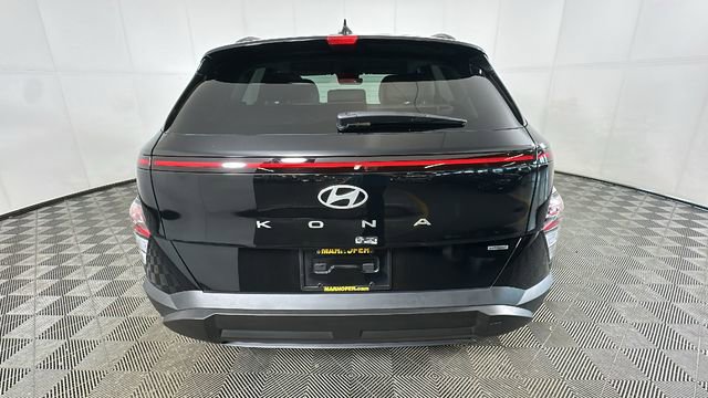Used 2026 Hyundai Kona SEL Sport AWD/4WD image 4