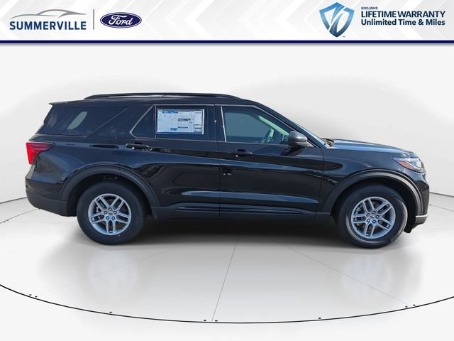 New 2026 Ford Explorer Active RWD image 2