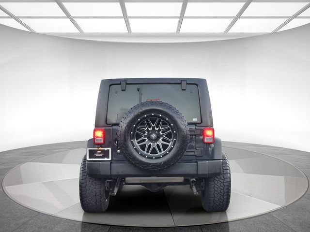 Used 2017 Jeep Wrangler Unlimited Rubicon image 6