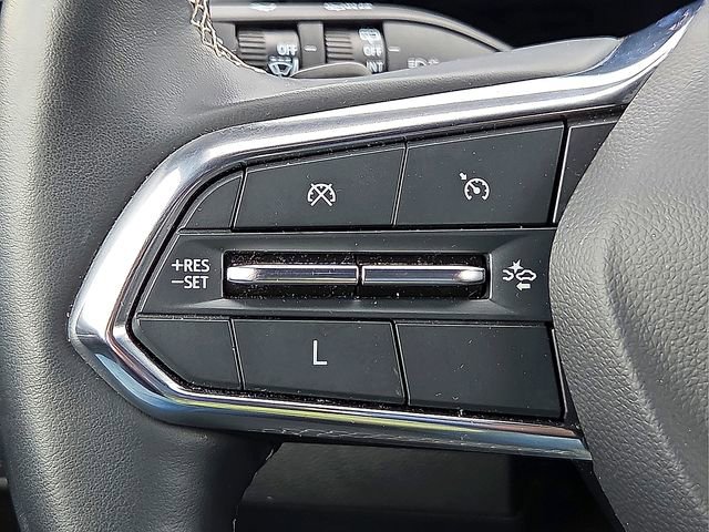 Certified 2024 Chevrolet Traverse LT AWD/4WD image 22