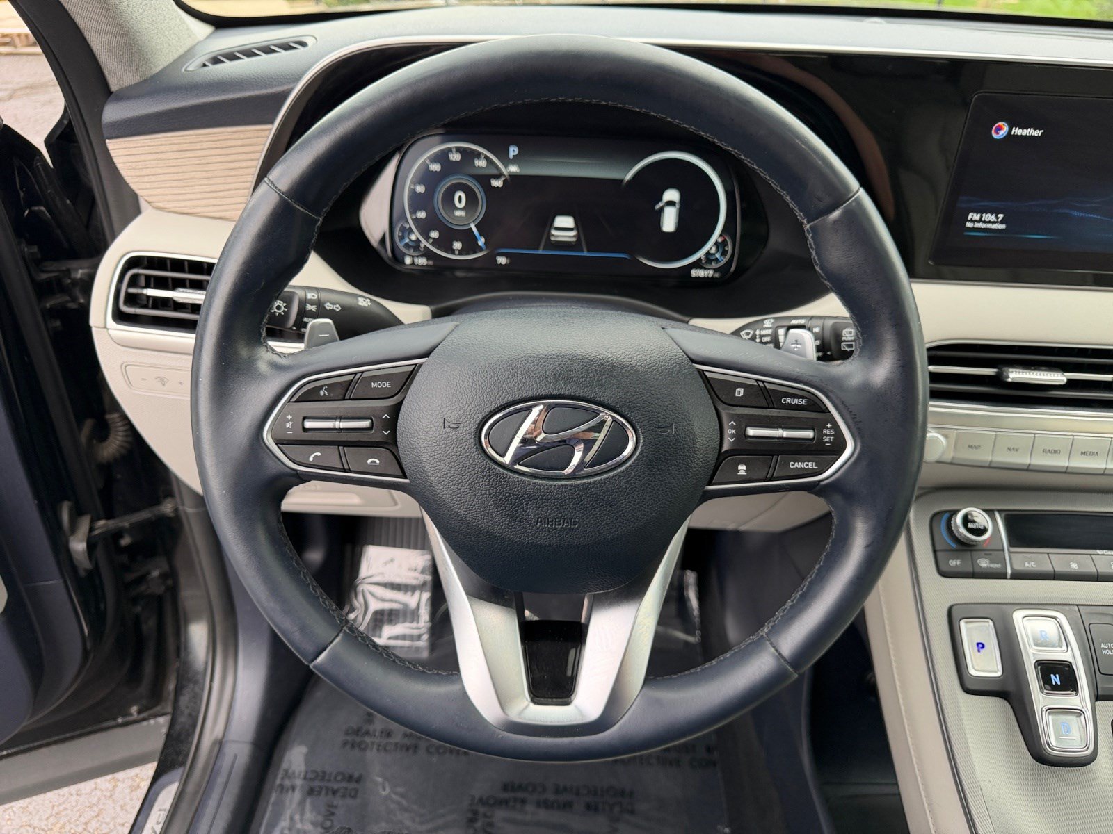 Used 2022 Hyundai Palisade Limited AWD/4WD image 9