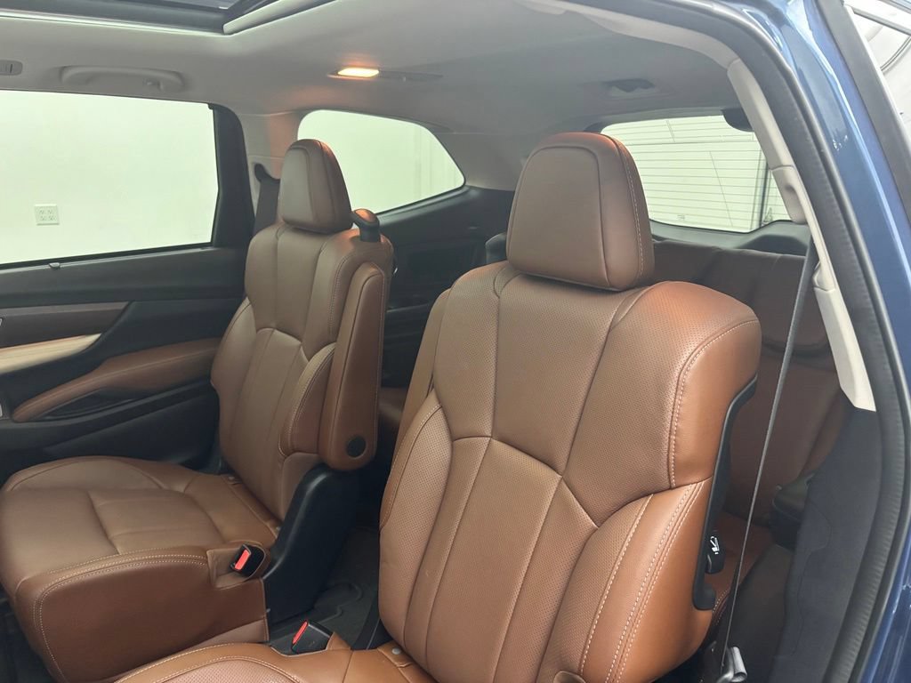 Used 2022 Subaru Ascent Touring AWD/4WD image 41