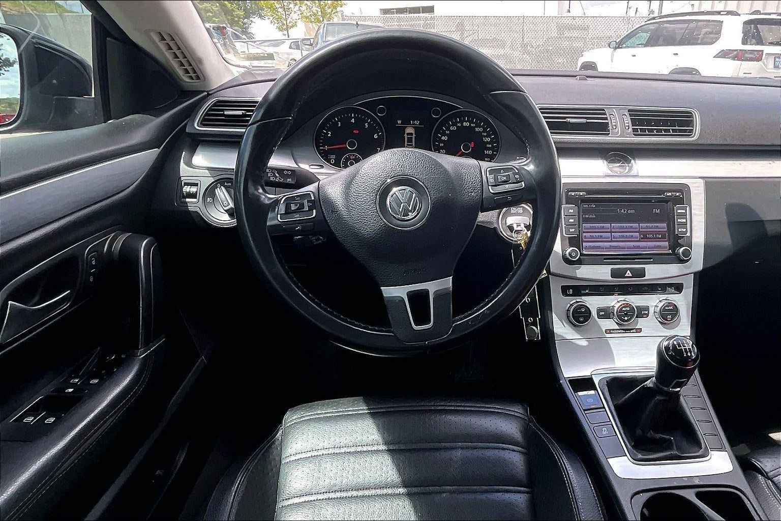 Used 2013 Volkswagen CC Sport FWD image 4