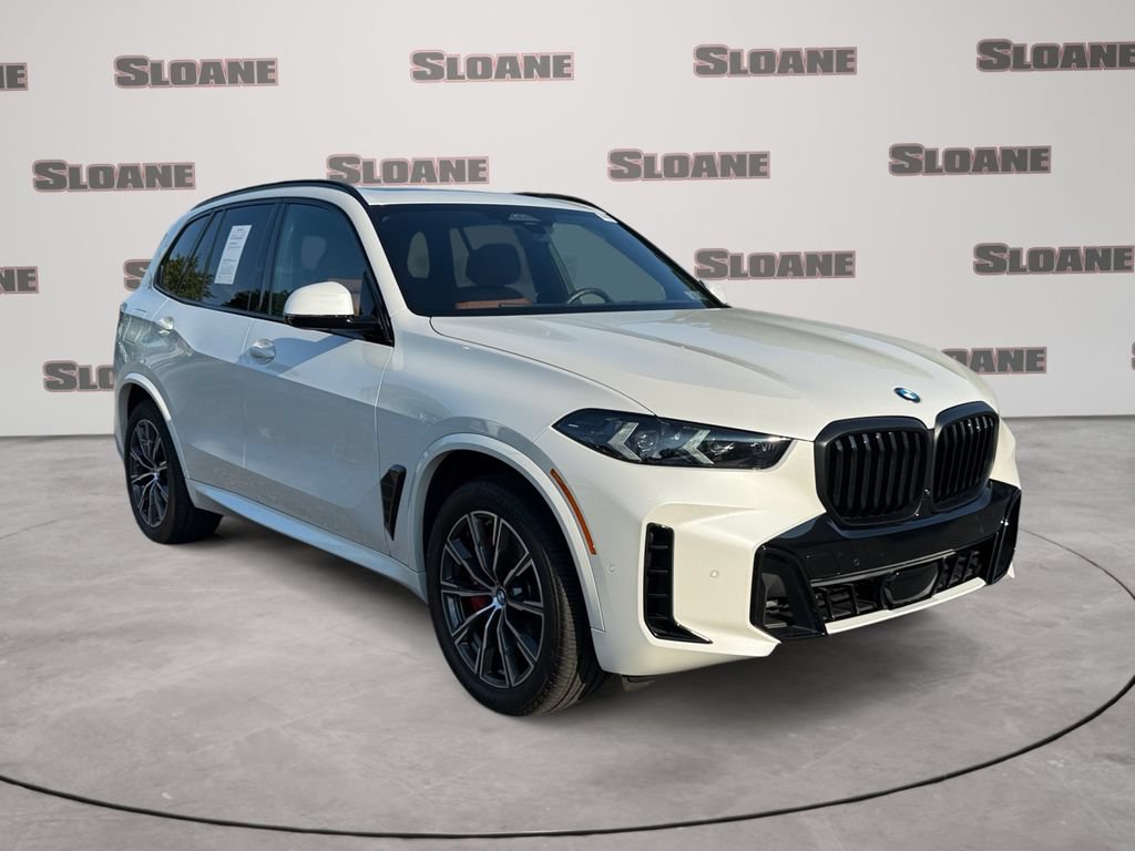 Used 2025 BMW X5 xDrive40i w/ M Sport Package AWD/4WD image 7