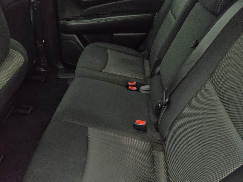 Used 2020 Nissan Pathfinder SV AWD/4WD image 18