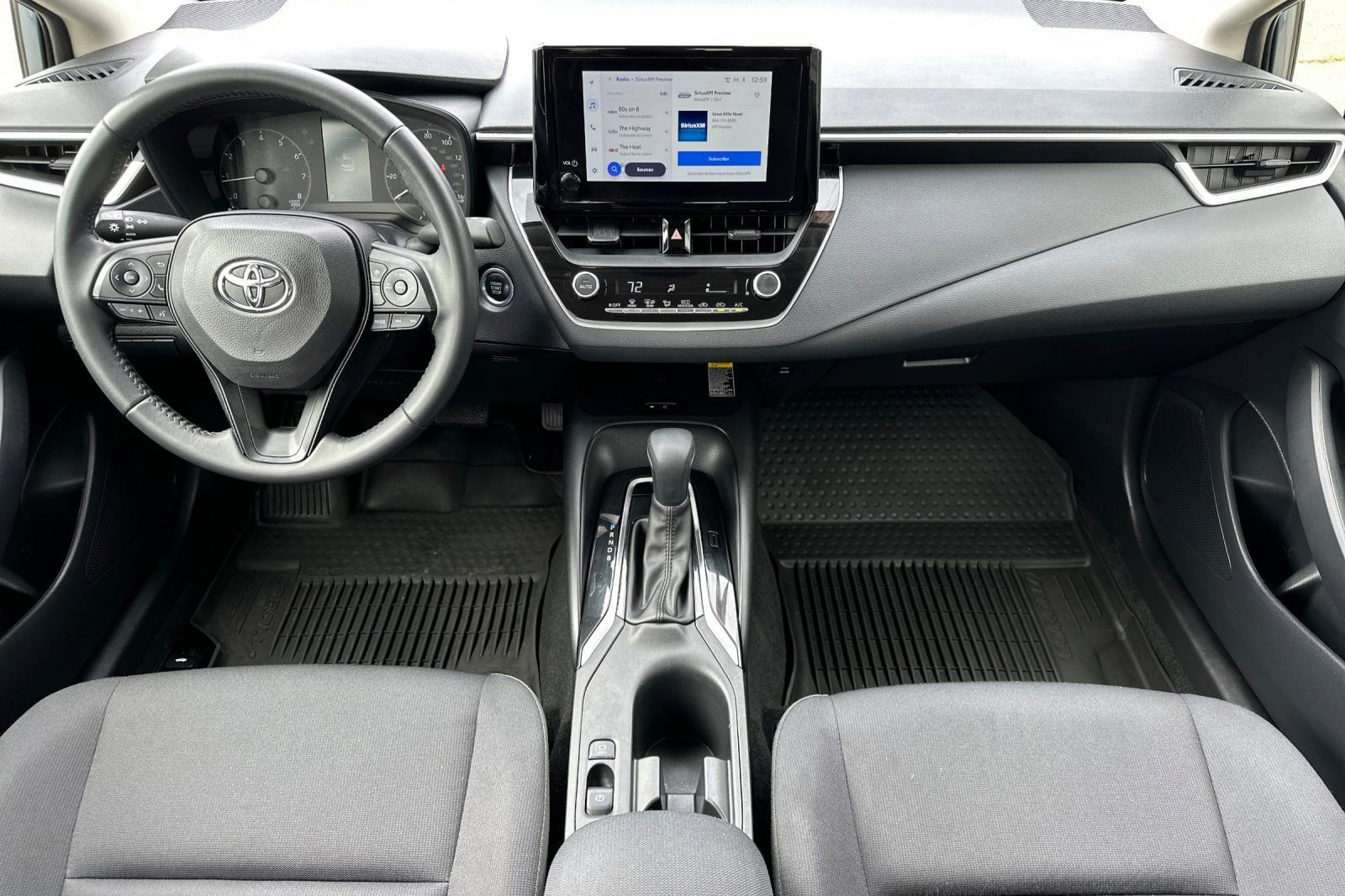 Used 2024 Toyota Corolla LE w/ LE Premium Package image 13