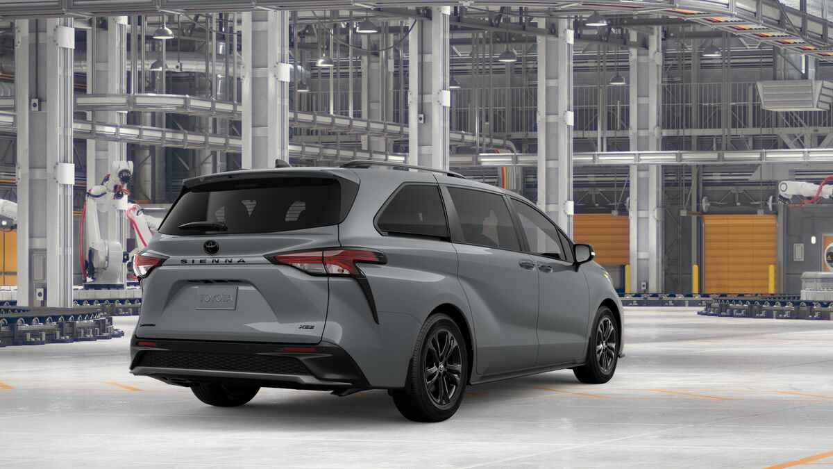 New 2026 Toyota Sienna XSE AWD/4WD image 9