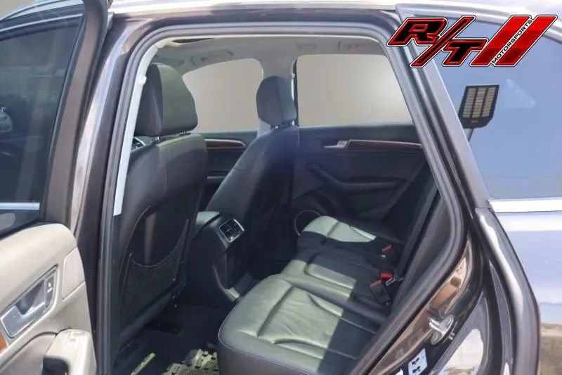 Used 2015 Audi Q5 3.0T Premium Plus w/ Technology Package AWD/4WD image 28