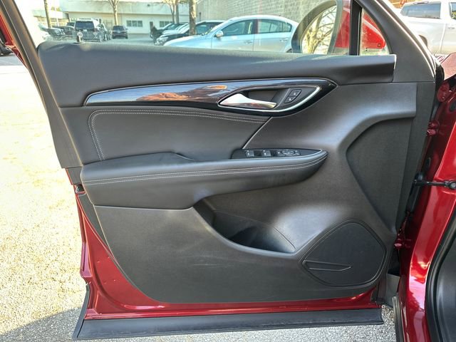 Used 2023 Buick Envision Preferred image 10