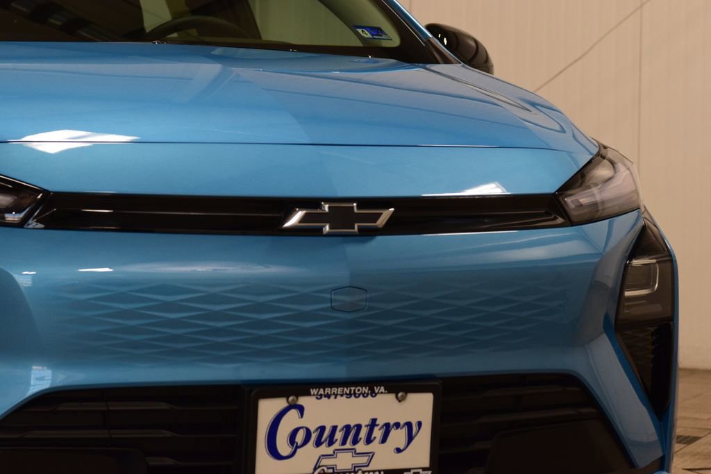 New 2027 Chevrolet Bolt LT w/ Comfort Package image 11