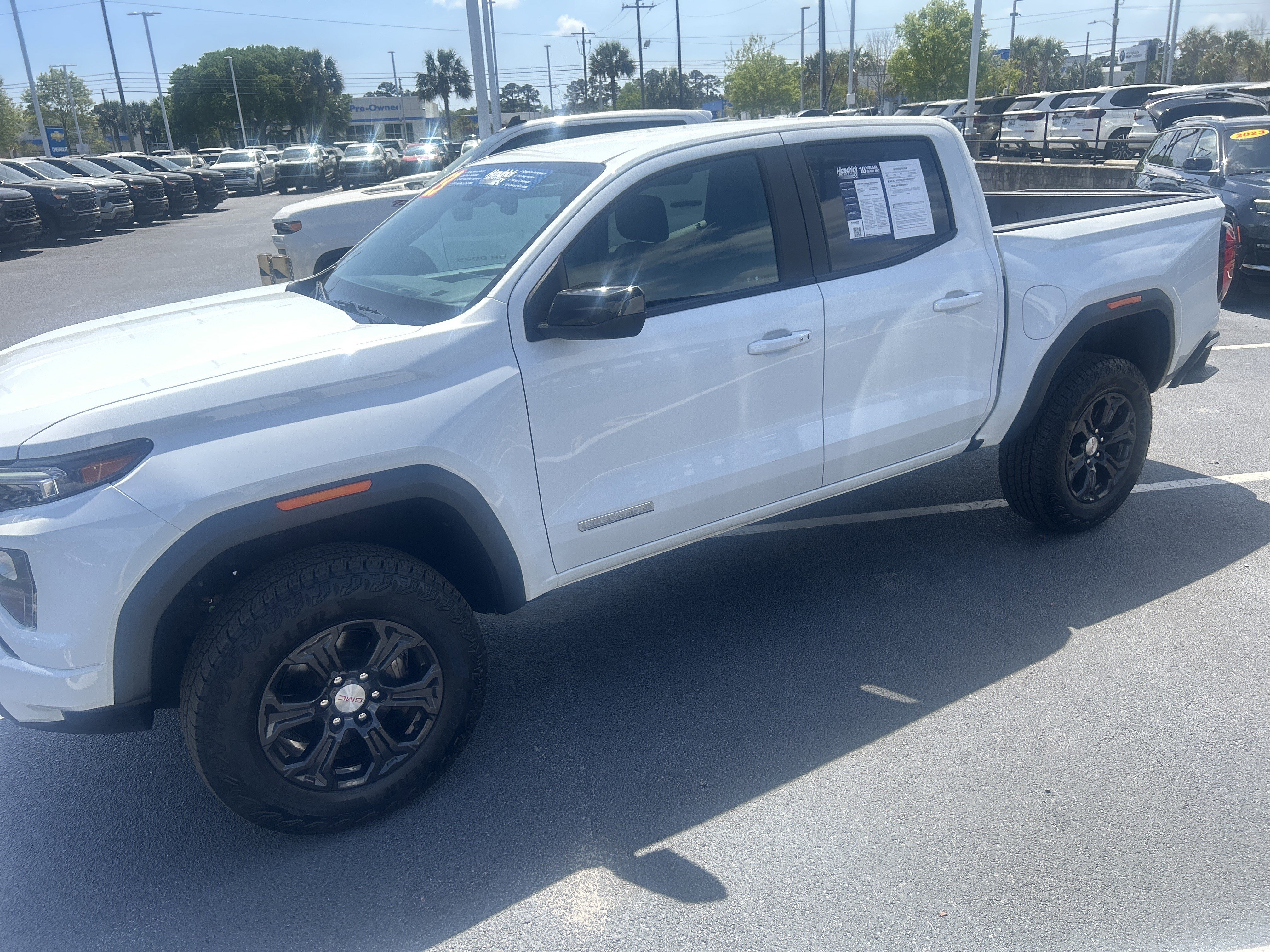 Used 2023 GMC Canyon Elevation w/ Convenience Package image 7
