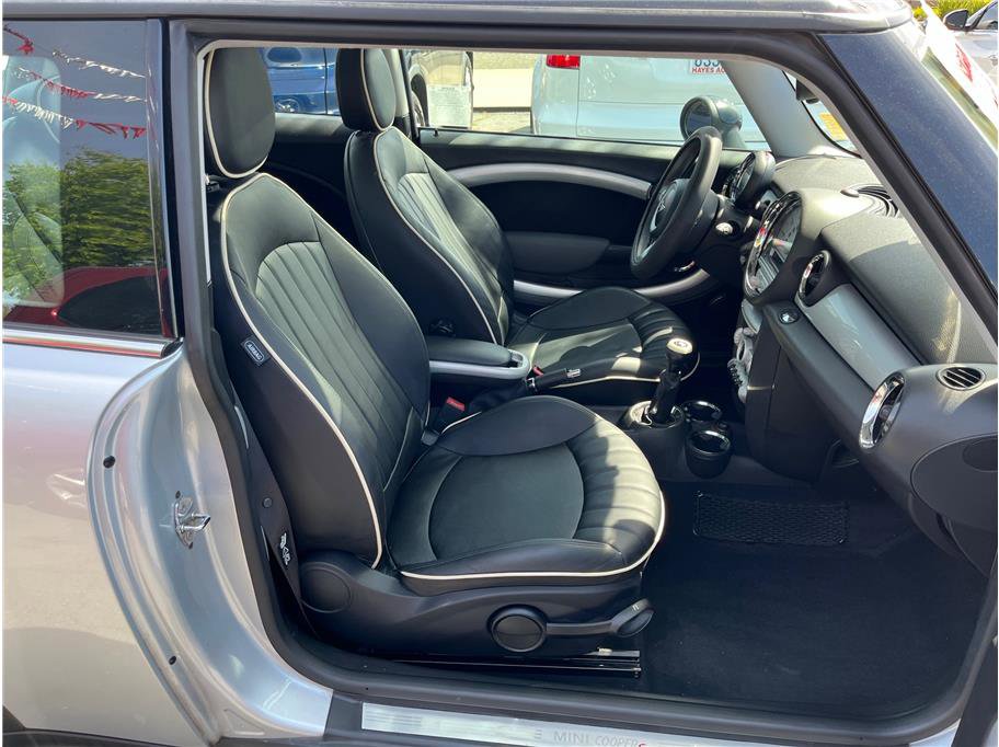 Used 2007 MINI Cooper S image 9