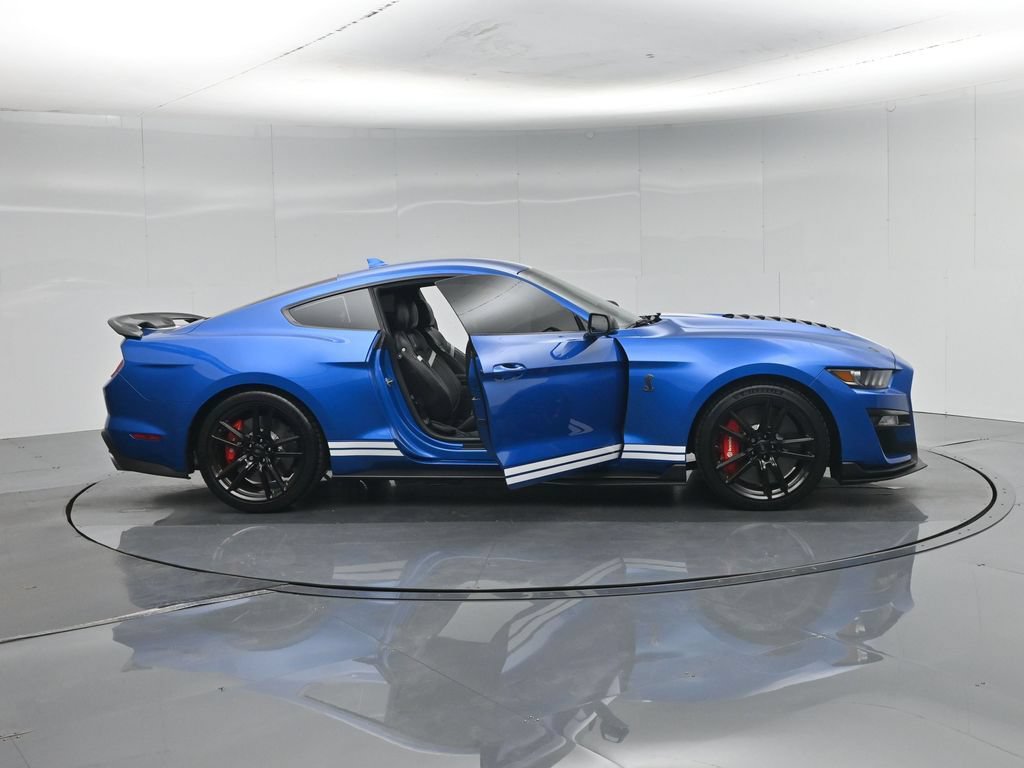 Certified 2020 Ford Mustang Shelby GT500 w/ Technology Package RWD image 5