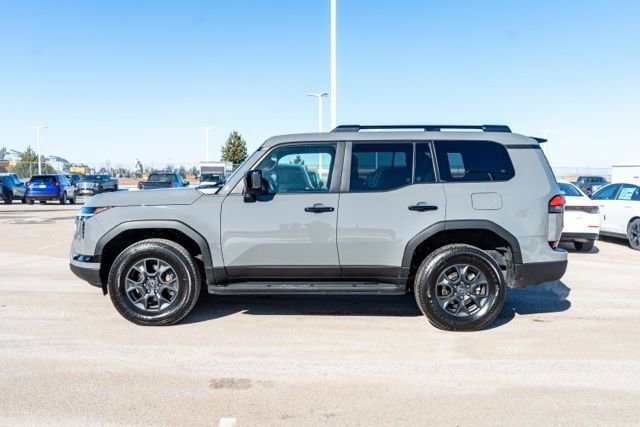 Used 2024 Lexus GX 550 AWD/4WD image 4