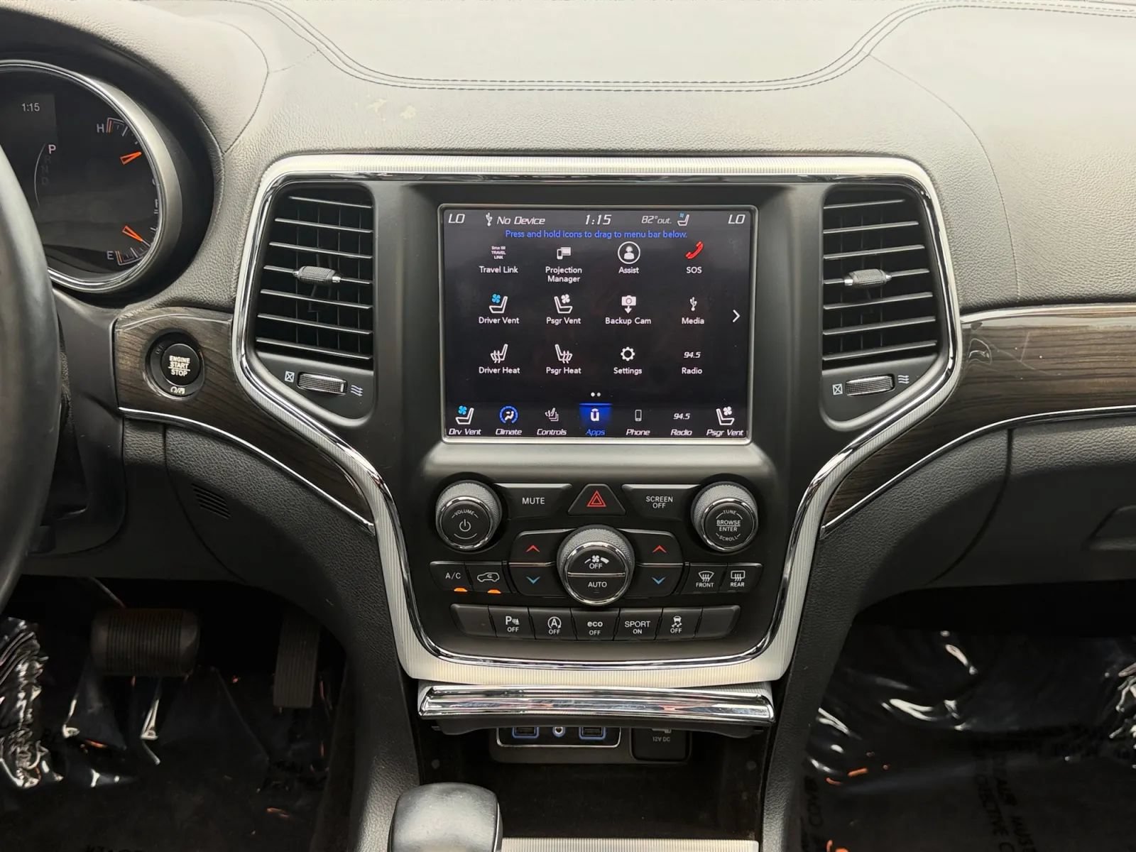 Used 2018 Jeep Grand Cherokee Overland w/ Interior Metal Package RWD image 20