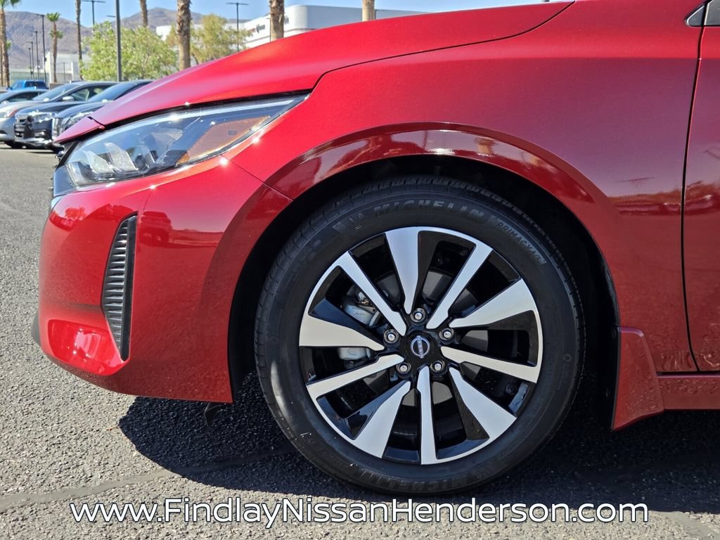 Used 2025 Nissan Sentra SV w/ SV Premium Package FWD image 9