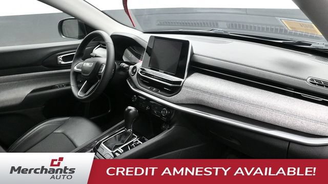 Used 2022 Jeep Compass Latitude AWD/4WD image 16