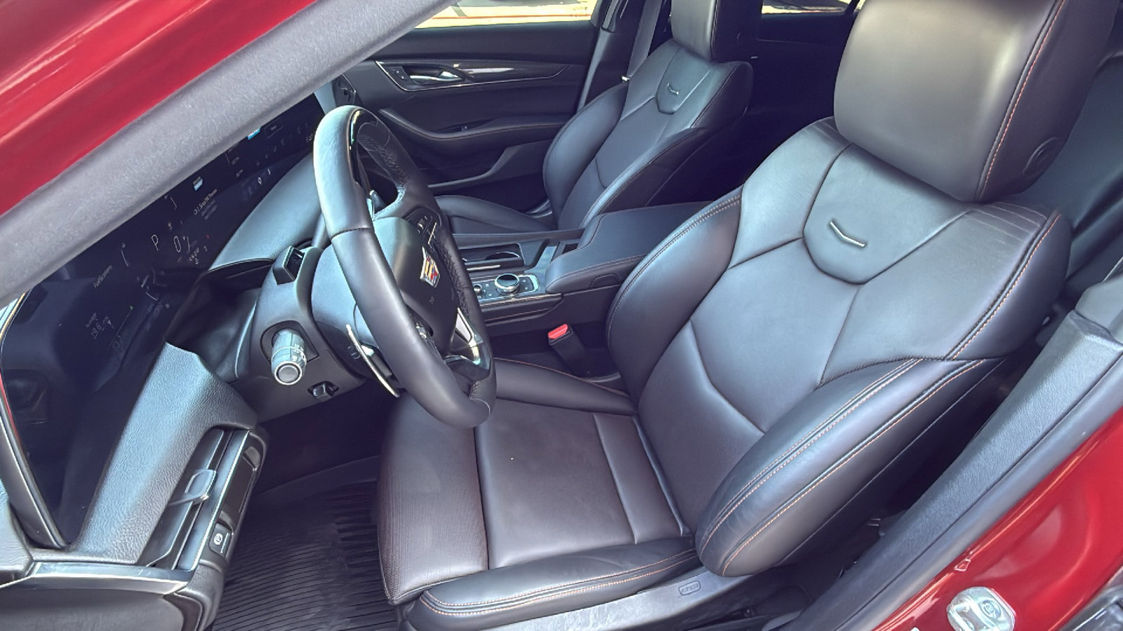 Used 2025 Cadillac CT5 Sport RWD image 13