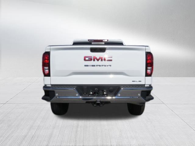 New 2026 GMC Sierra 1500 SLE w/ Preferred Package image 4