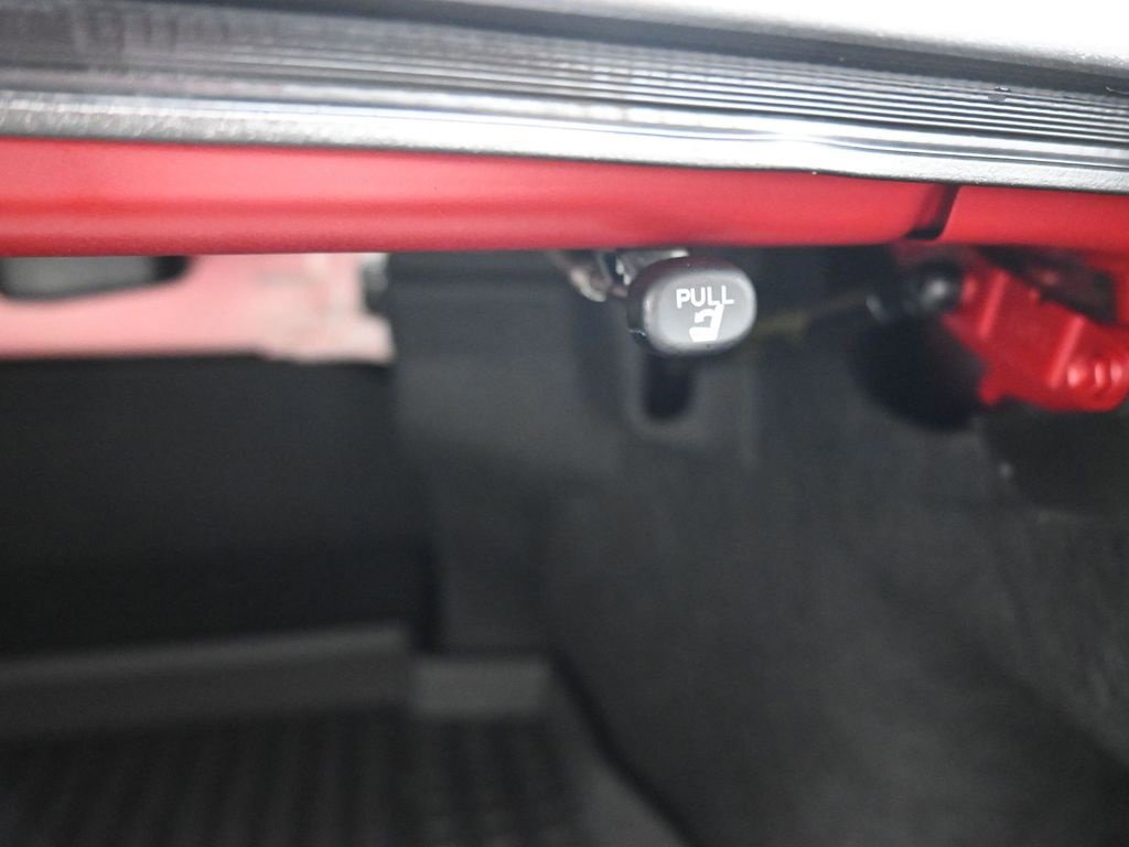 Used 2023 Toyota Camry SE image 44