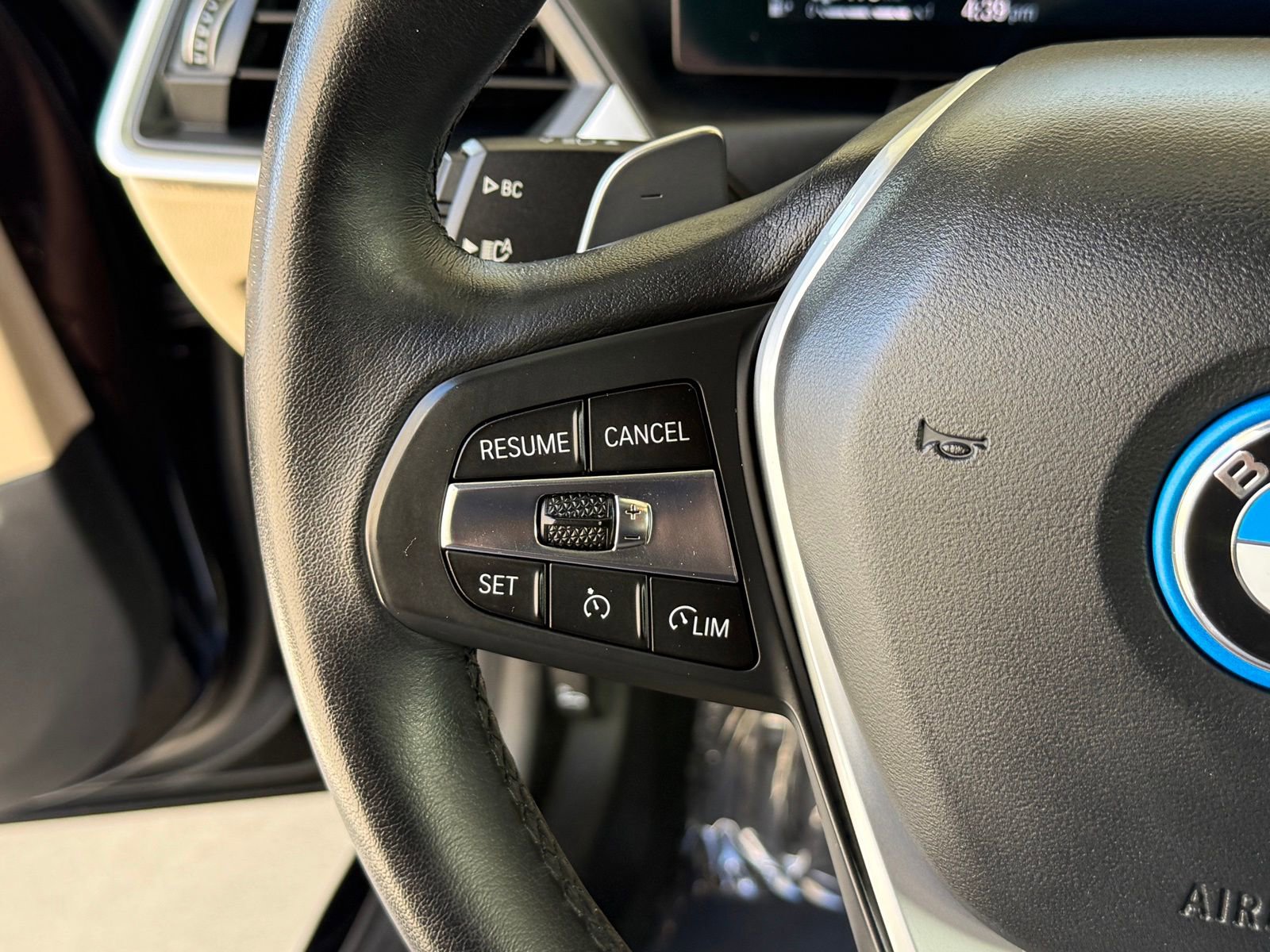 Certified 2023 BMW 330e image 27