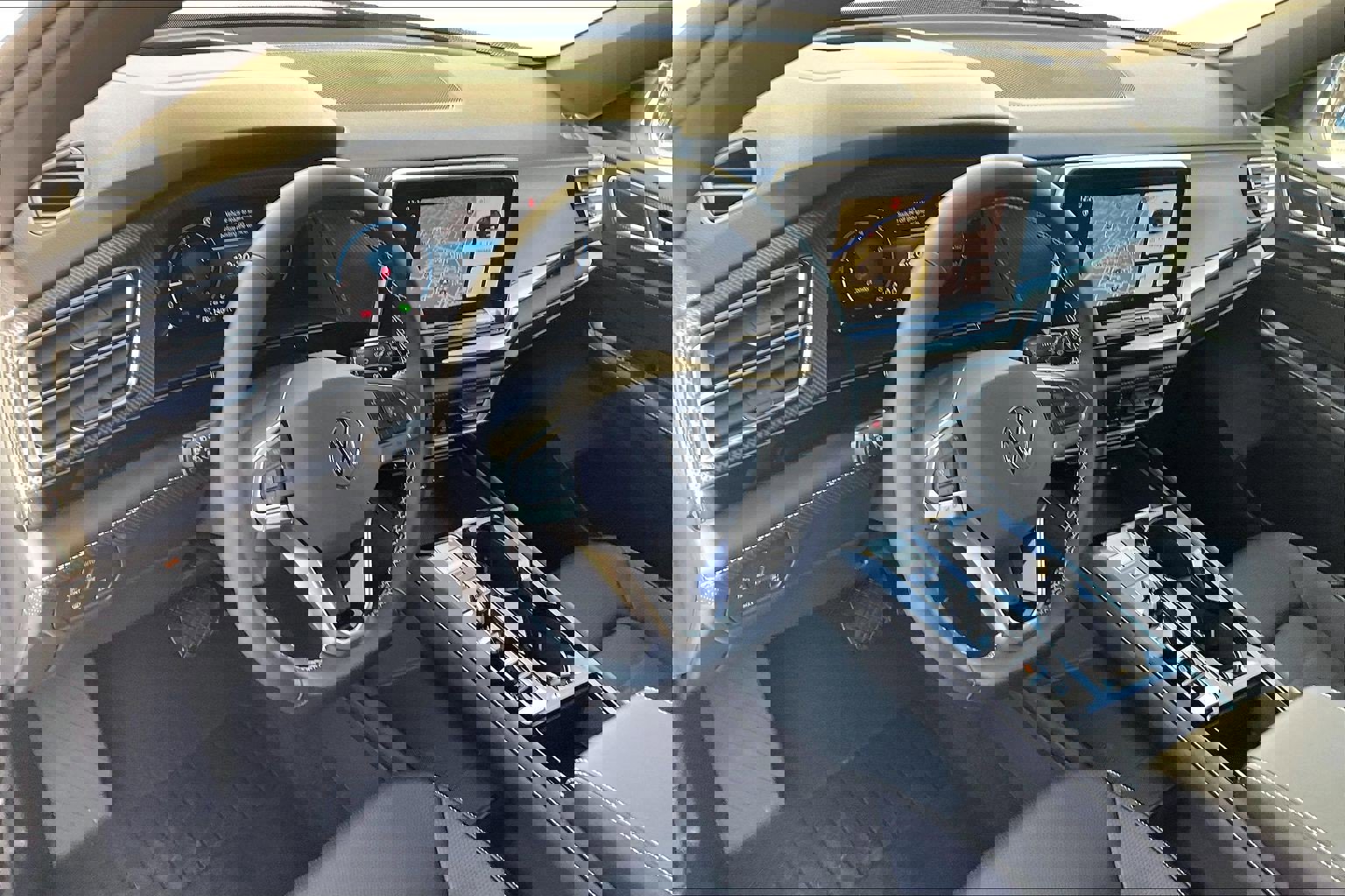 New 2026 Volkswagen Atlas Cross Sport SEL image 6