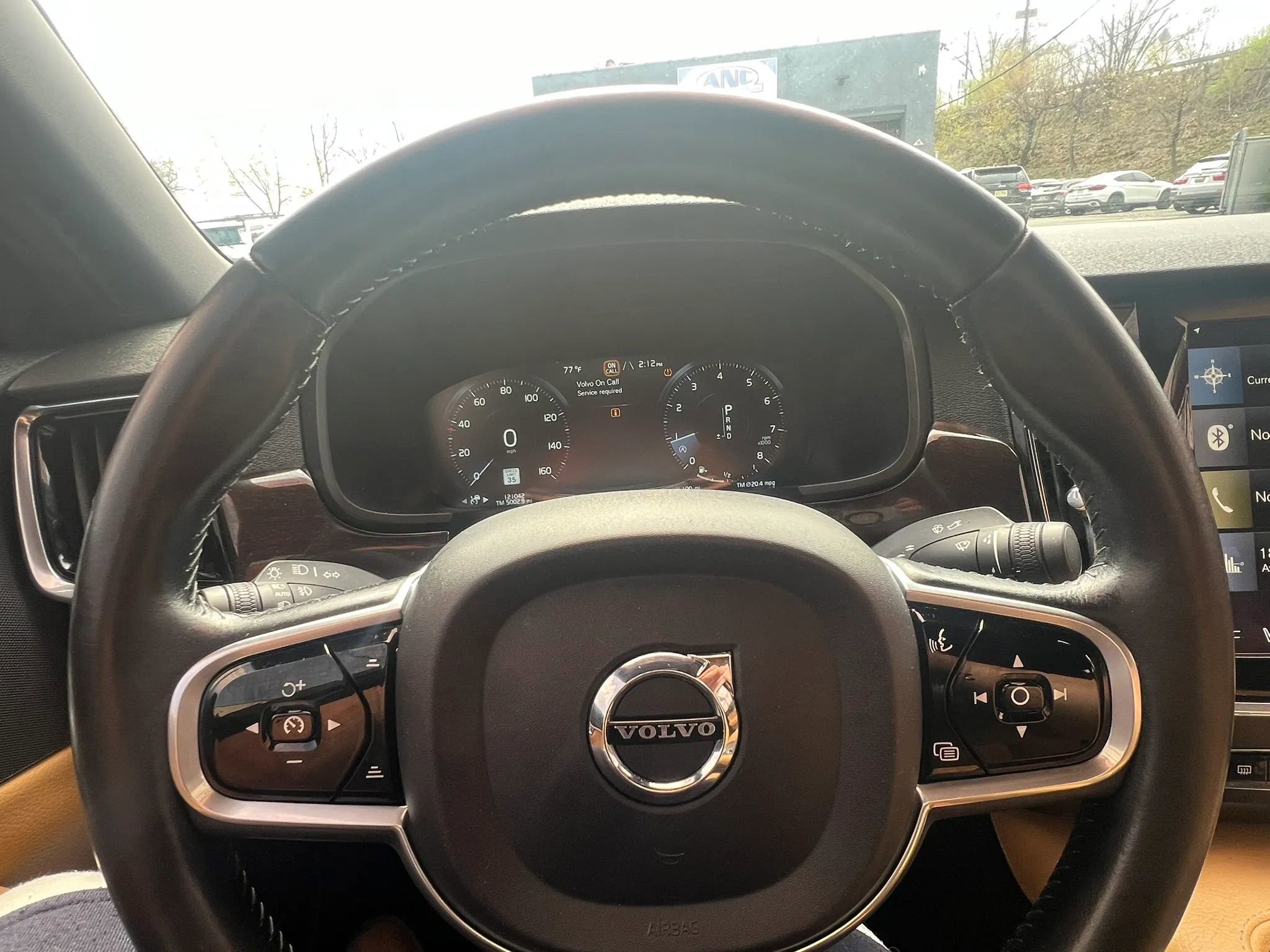 Used 2017 Volvo S90 T6 Momentum w/ Vision Package image 18