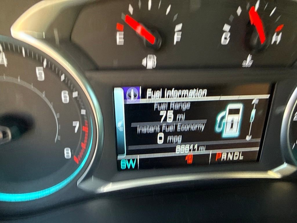 Used 2019 Chevrolet Traverse Premier w/ Redline Edition FWD image 8