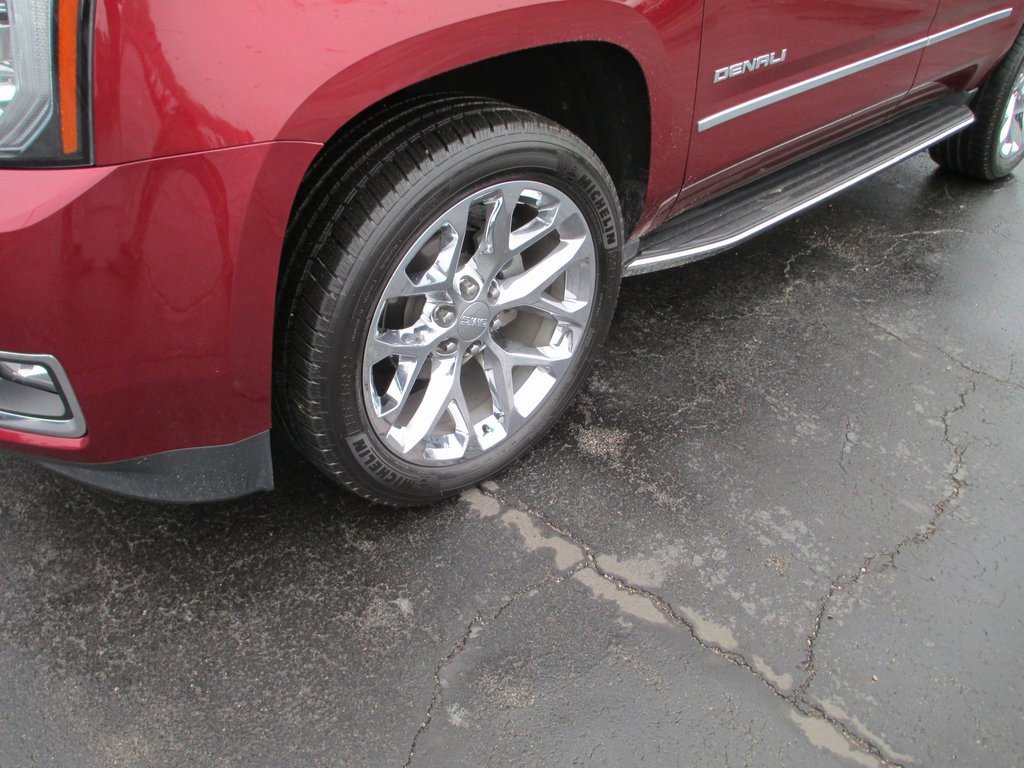 Used 2019 GMC Yukon Denali w/ Open Road Package image 11