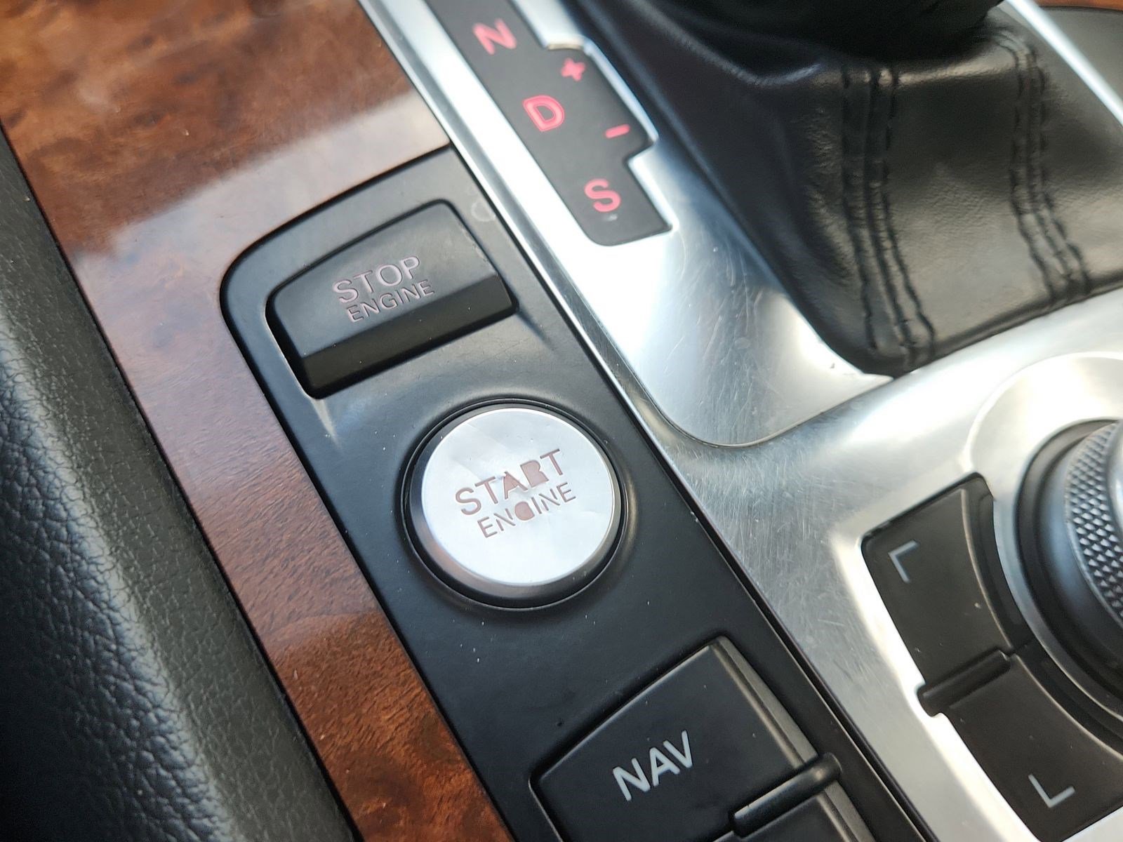 Certified 2014 Audi Q7 TDI Premium Plus AWD/4WD image 28