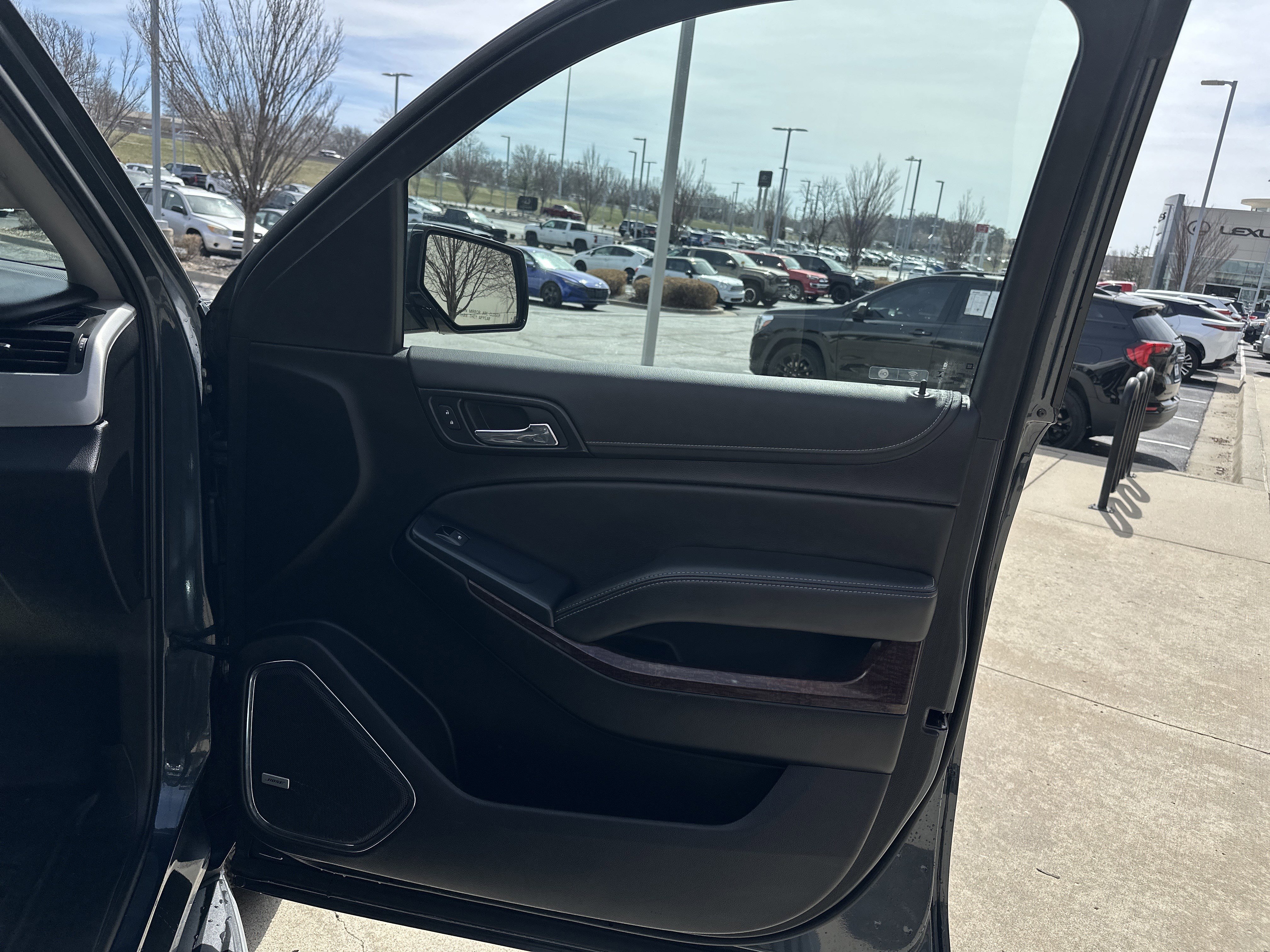 Used 2020 GMC Yukon SLT w/ Open Road Package image 28