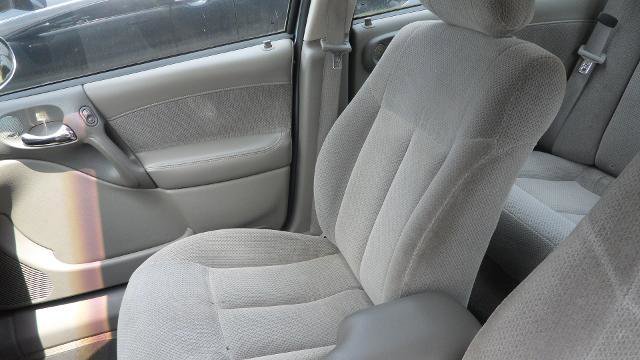 Used 2002 Saturn L-Series L300 w/ Audio Pkg 1 image 16