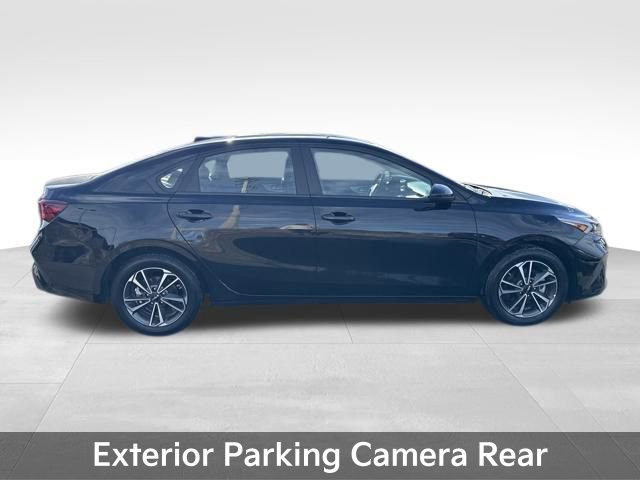Used 2024 Kia Forte LXS image 9