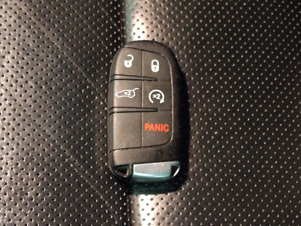 Used 2018 Jeep Grand Cherokee Trailhawk w/ Trailhawk Luxury Group AWD/4WD image 32