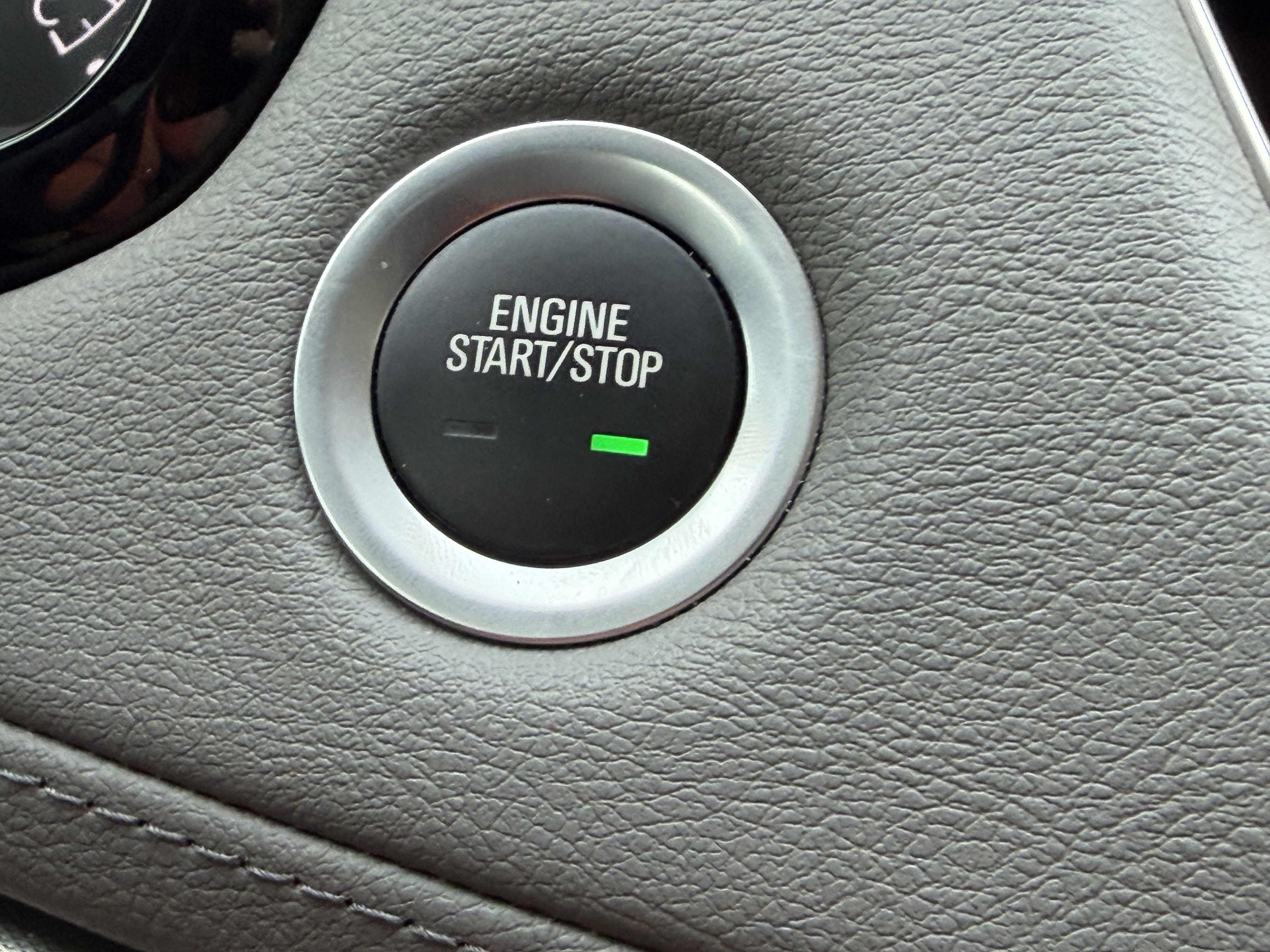 Certified 2024 Cadillac XT5 Premium Luxury w/ LPO, Floor Liner Package image 27