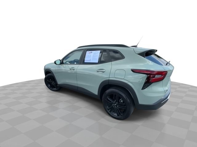 Certified 2024 Chevrolet Trax ACTIV w/ Sunroof Package FWD image 6
