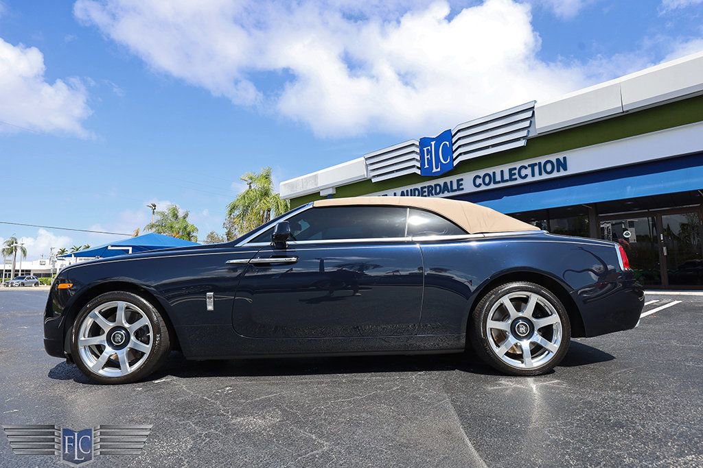 Used 2016 Rolls-Royce Dawn image 39