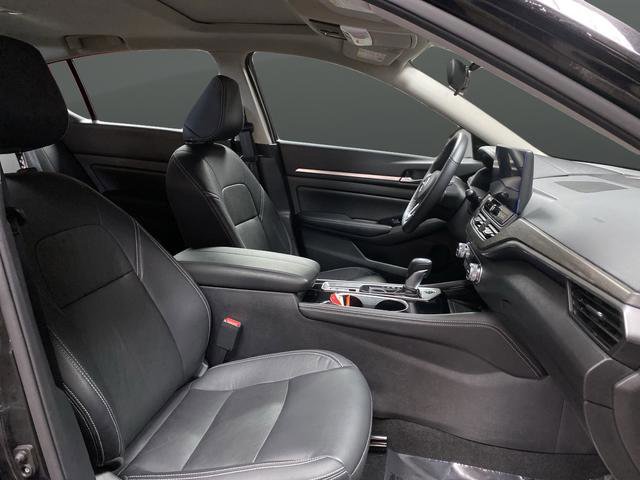 Used 2024 Nissan Altima 2.5 SL image 30