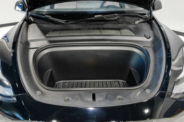 Used 2022 Tesla Model Y Performance AWD/4WD image 56