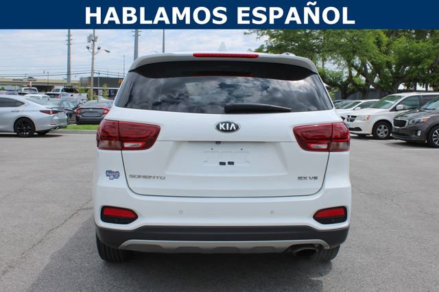Used 2019 Kia Sorento EX AWD/4WD image 4