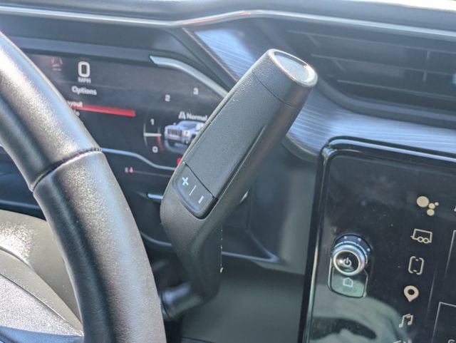 Certified 2025 GMC Sierra 3500 Denali Ultimate AWD/4WD image 25