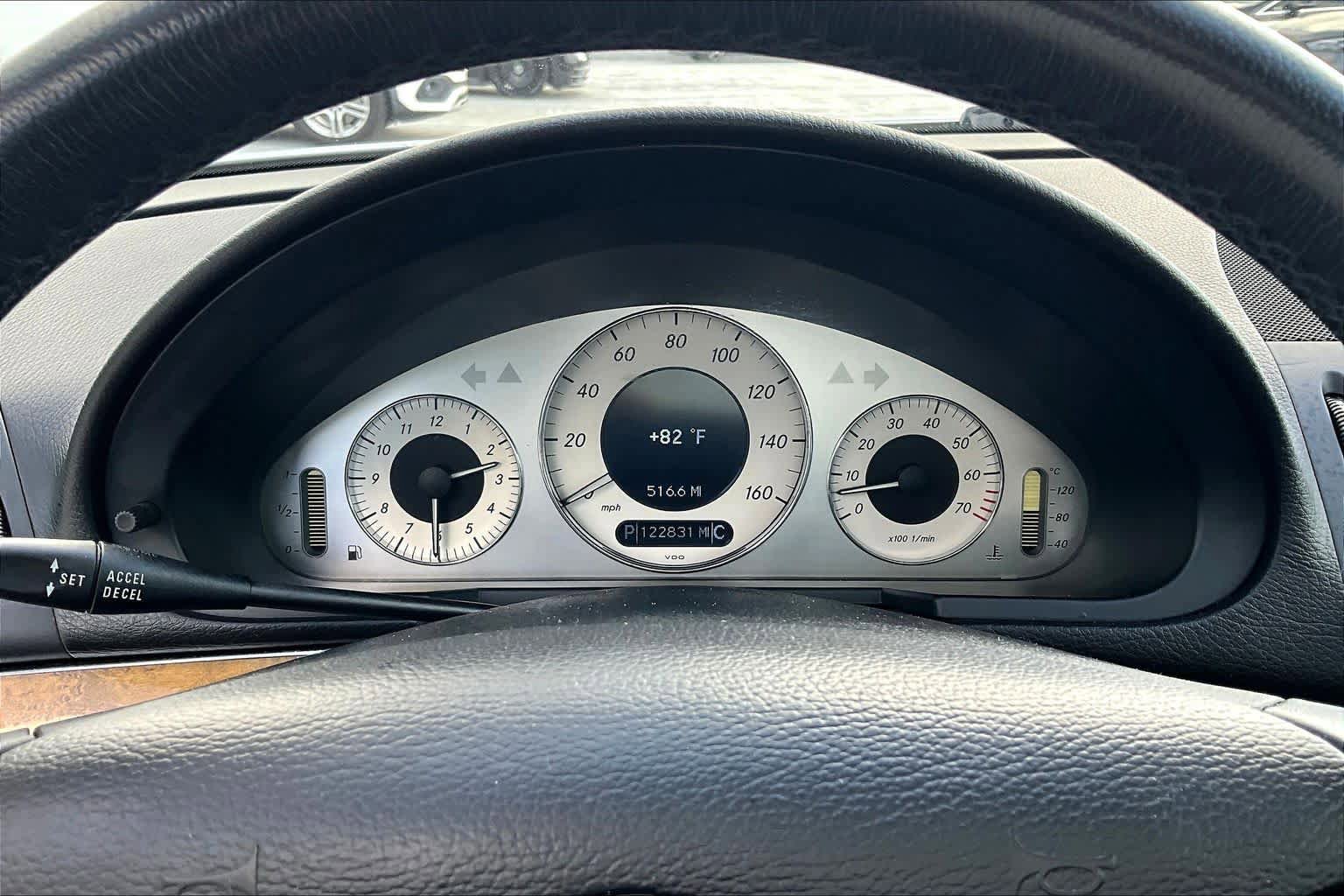 Used 2007 Mercedes-Benz E 350 4MATIC Sedan image 25