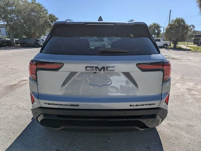 Used 2026 GMC Terrain Elevation w/ Elevation Premium Package AWD/4WD image 4