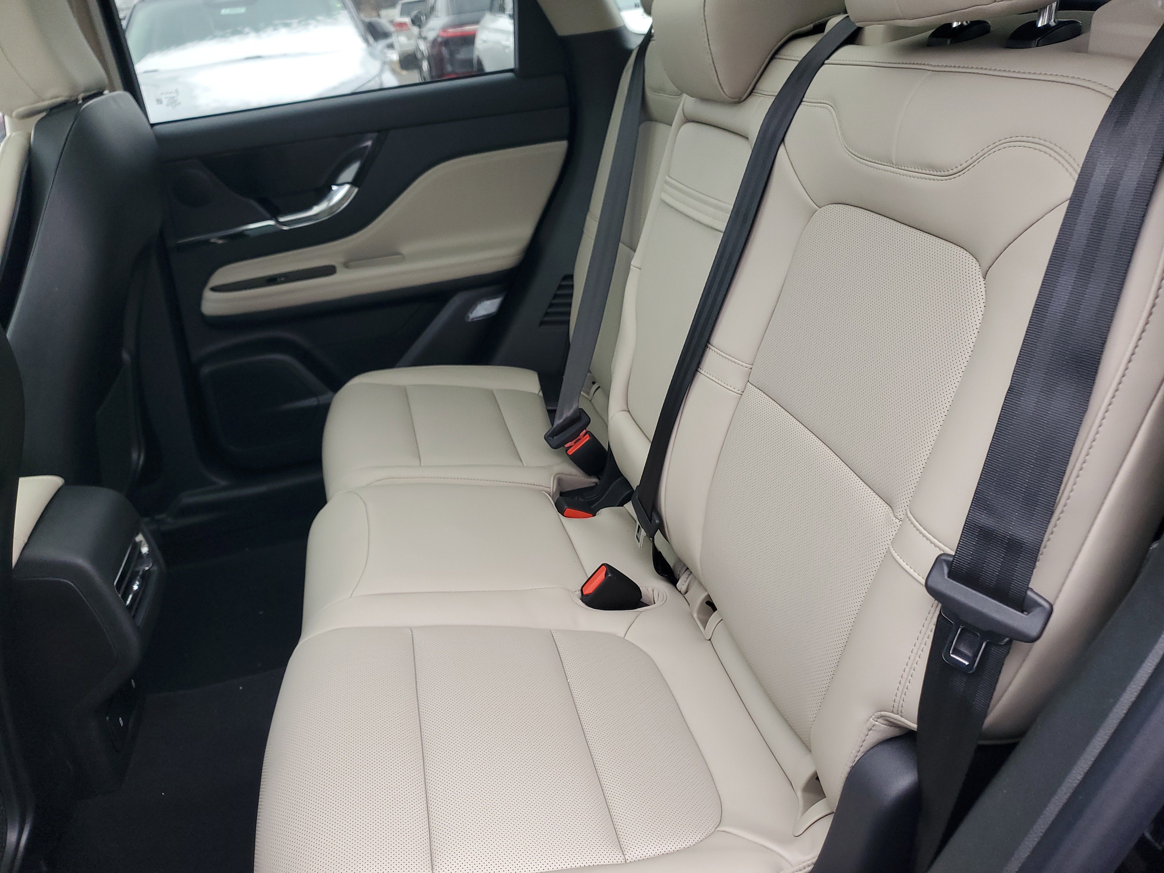 New 2026 Lincoln Corsair Premiere image 28