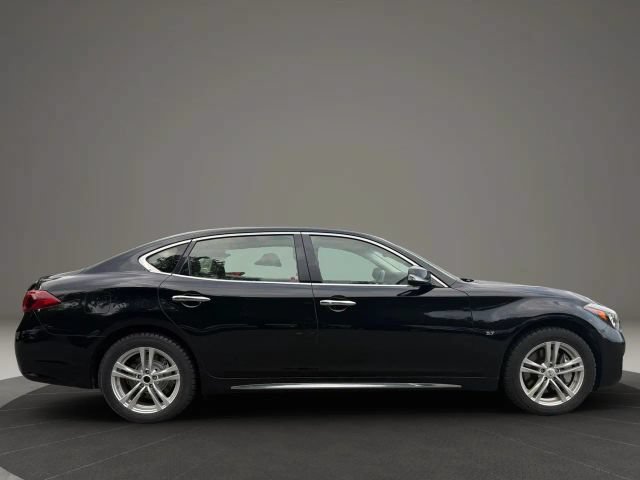 Used 2016 INFINITI Q70 L 3.7 AWD/4WD image 3