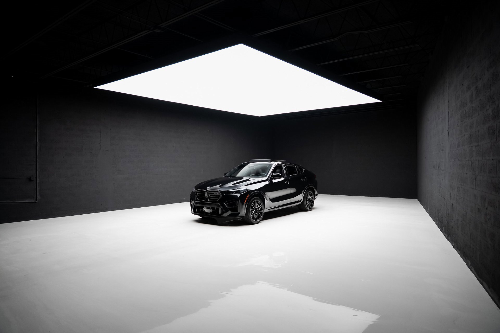 Used 2024 BMW X6 M Competition image 90