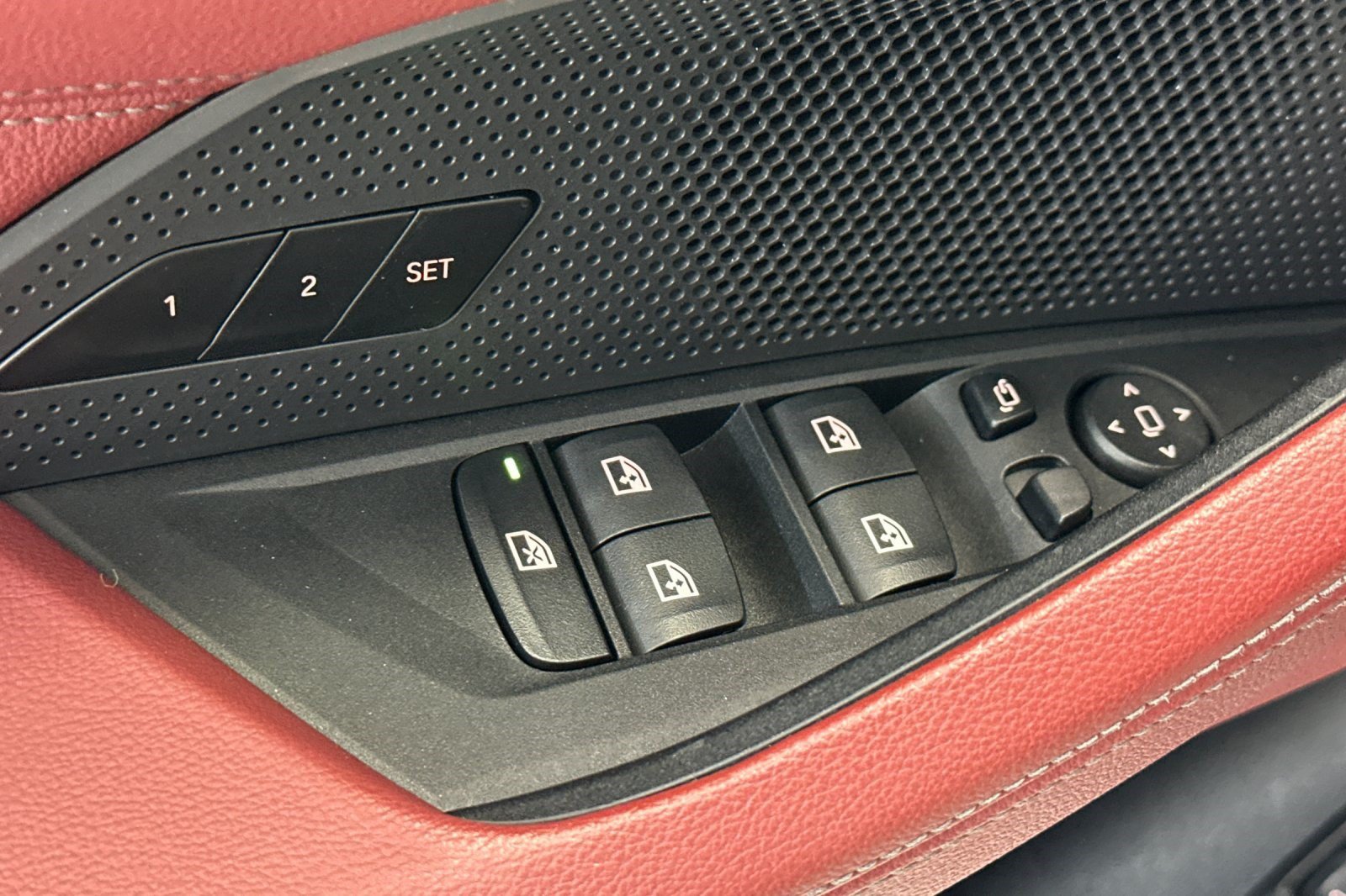 Used 2025 BMW i4 eDrive40 RWD image 13