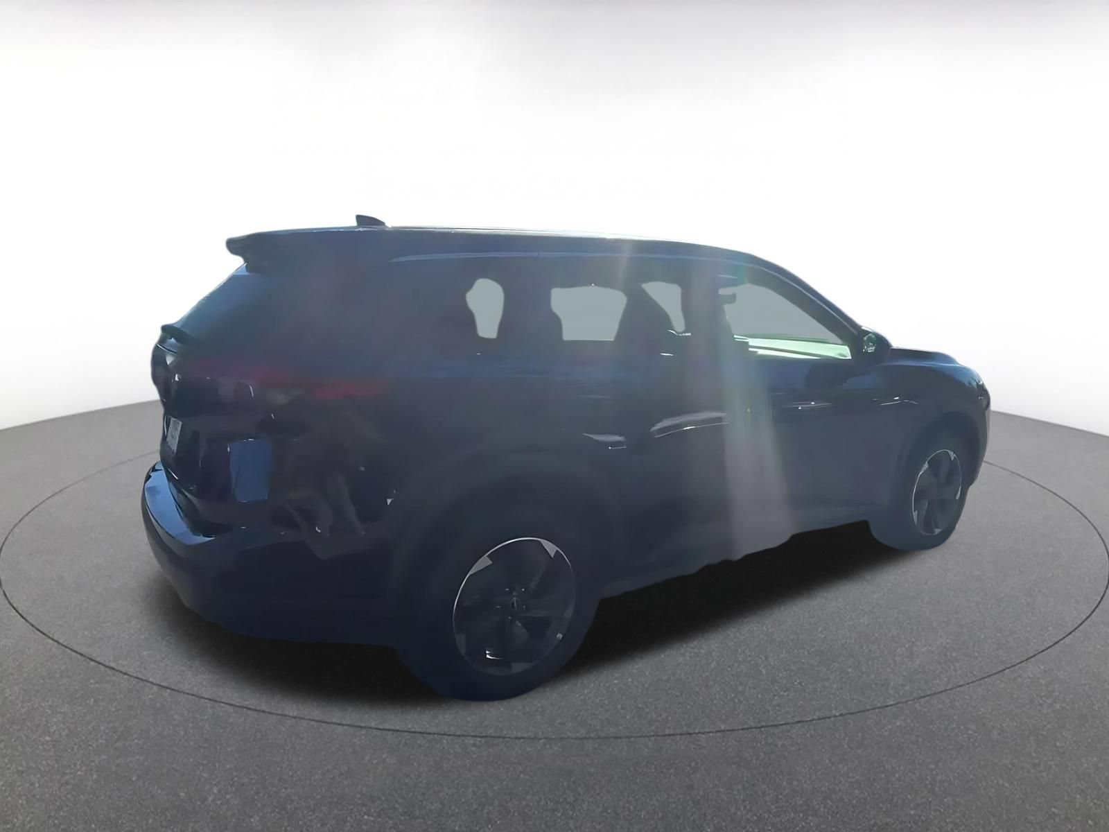 Used 2025 Nissan Rogue SV FWD image 14