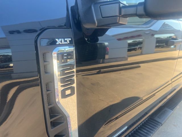 Used 2024 Ford F250 XLT image 8